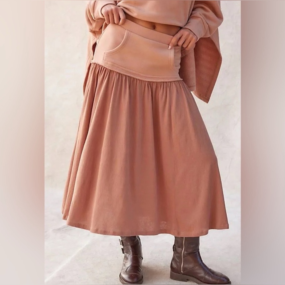 NWT Set Free People free-est Odessa Pullover & Onyx Skirt in Latte/Clay Size S - Picture 5 of 15